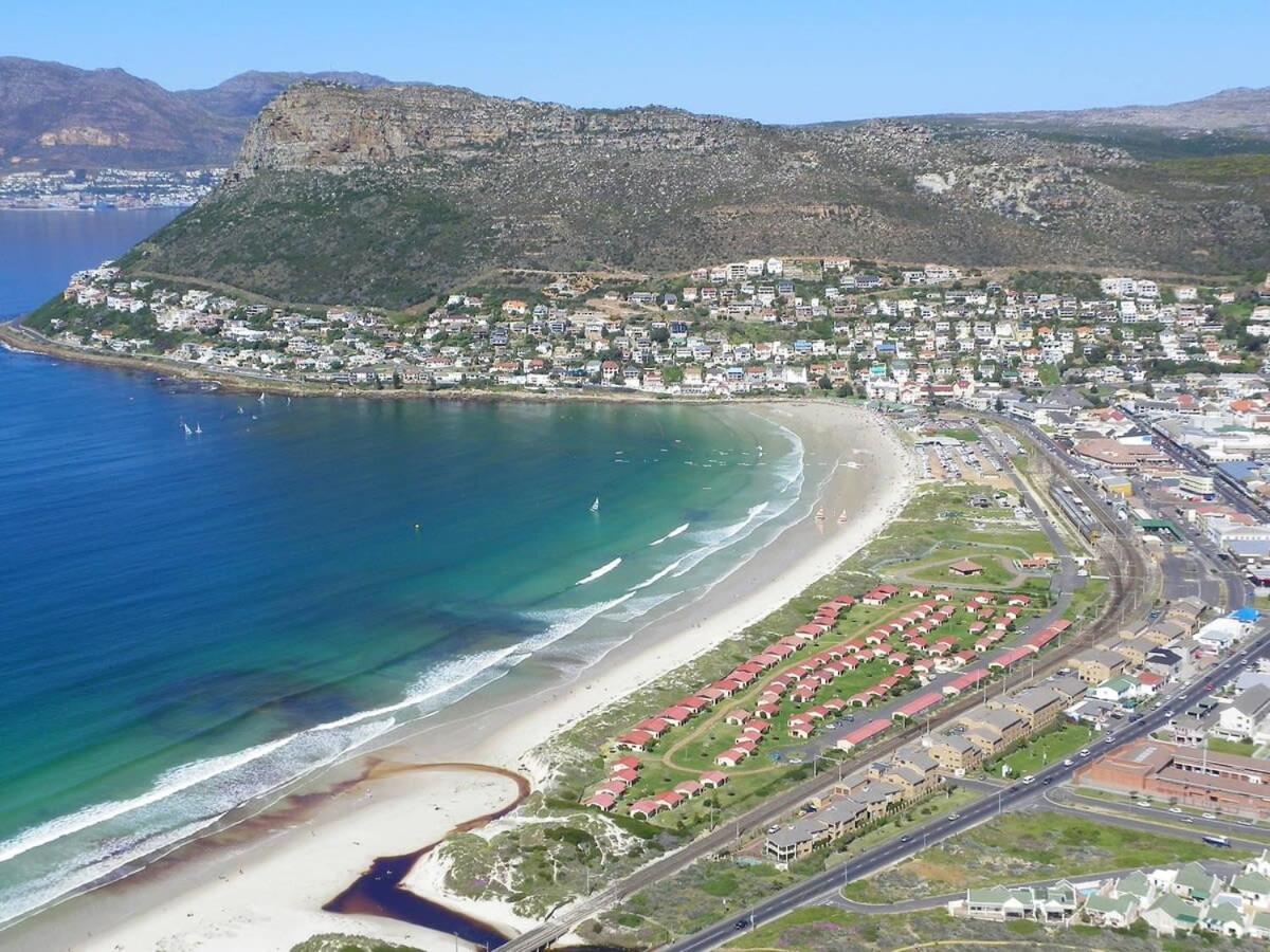 Crow'S Nest Fish Hoek Exterior photo